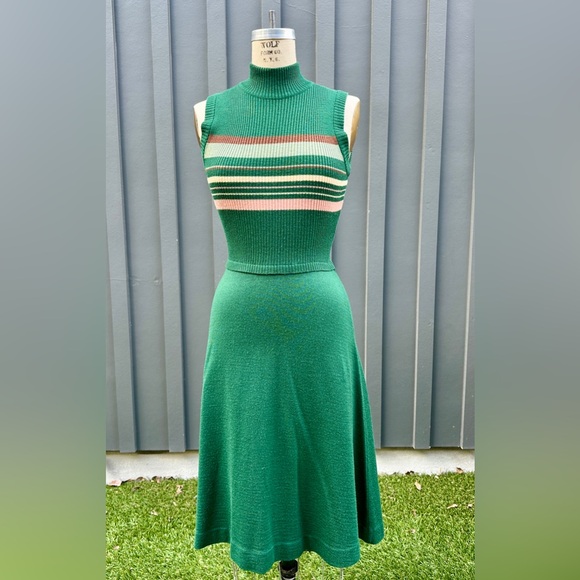 Vintage Dresses & Skirts - Vintage 1970s Groovy Stripes Sleeveless Mock Neck Knit Green Dress